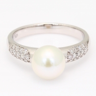 NXT Winter white fresh water pearl and white diamond ring